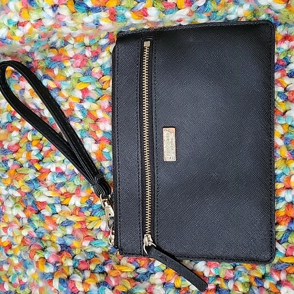 kate spade Black Coated Leather Flat Wristlet Wallet Clutch